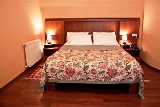 фото отеля Astoria Hotel Tbilisi