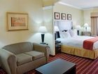 фото отеля Holiday Inn Express Hotel & Suites Sealy