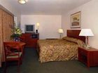 фото отеля Rodeway Inn & Suites Bakersfield