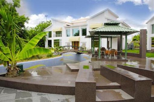 фото отеля Lahari Resorts