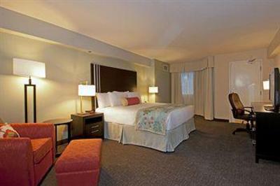 фото отеля Travelodge Hotel Mountview Kamloops