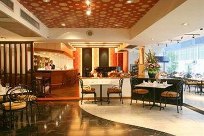 фото отеля Tai-Pan Hotel