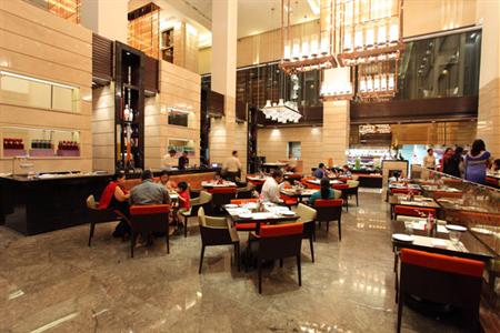 фото отеля Crowne Plaza Hotel New Delhi Rohini