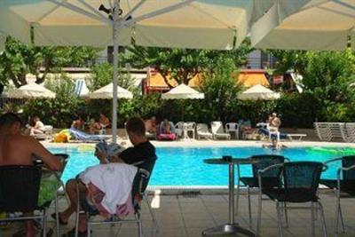 фото отеля Saint Constantin Hotel
