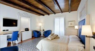 фото отеля Maison Tofani Hotel Sorrento