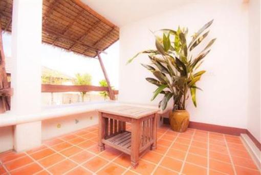 фото отеля Rattanapura Beach Resort