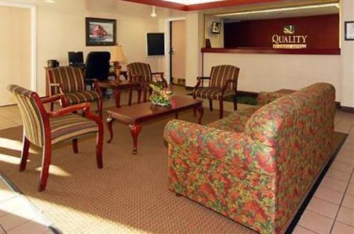 фото отеля Quality Inn & Suites Six Flags Austell