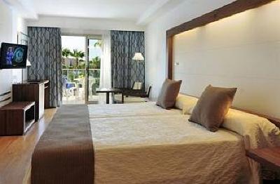 фото отеля Hipotels Cala Millor Park Aparthotel Sant Llorenc Des Cardassar