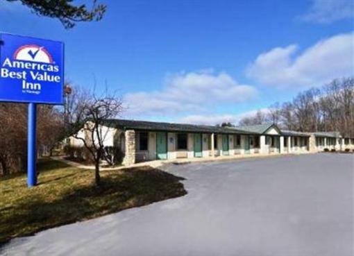 фото отеля Americas Best Value Inn Englewood/Dayton Airport