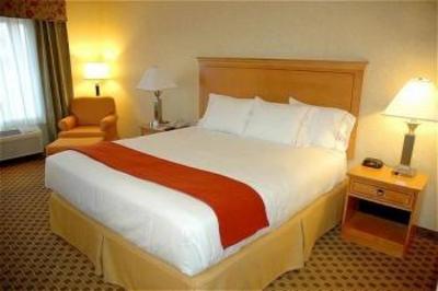 фото отеля Holiday Inn Express Hotel & Suites San Diego Otay Mesa