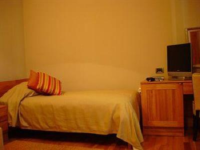 фото отеля Hotel Indijan