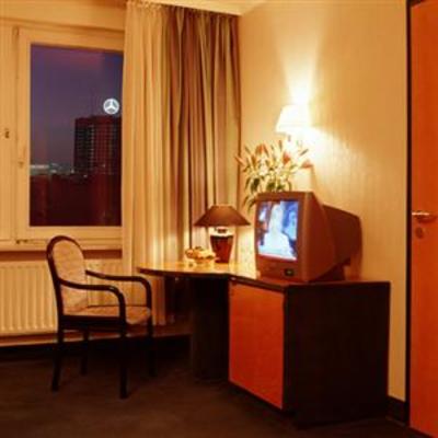 фото отеля Sorat Hotel Ambassador Berlin