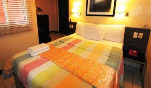 фото отеля Mariposa Budget Hotel Marikina