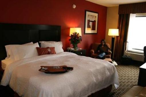 фото отеля Hampton Inn & Suites Houston Clear Lake Webster