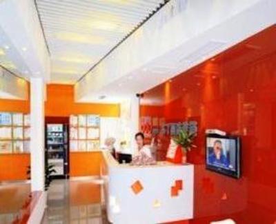 фото отеля Pod Inn Jiaxing Shaonian Road