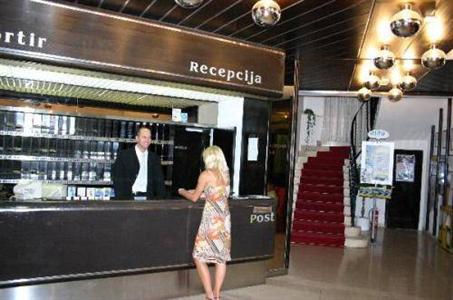 фото отеля Hotel Sumratin