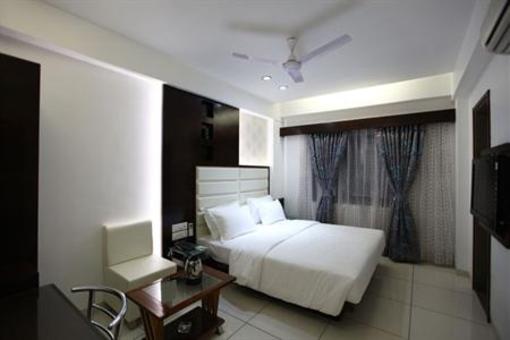 фото отеля Hotel Atithi Ahmedabad