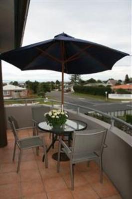 фото отеля Boatshed Motel Apartments