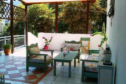 фото отеля Apartments Efrosini
