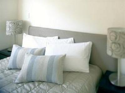 фото отеля Sea Spray Suites