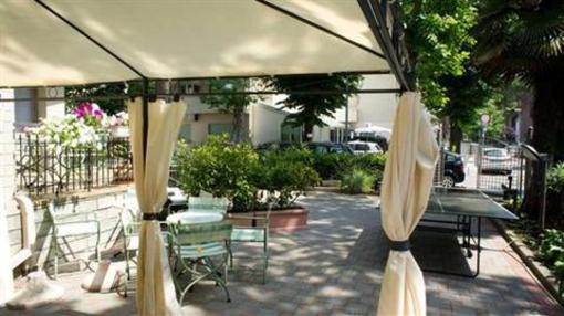 фото отеля Hotel Montebello Riccione