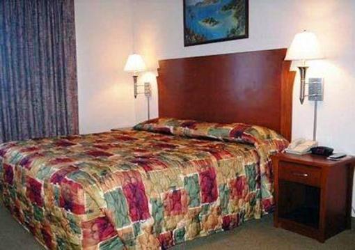 фото отеля Econo Lodge McPherson