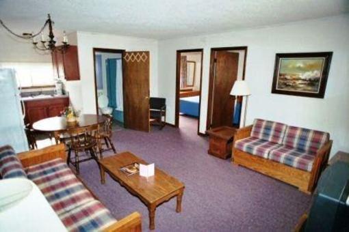 фото отеля Colonial Inn Motel