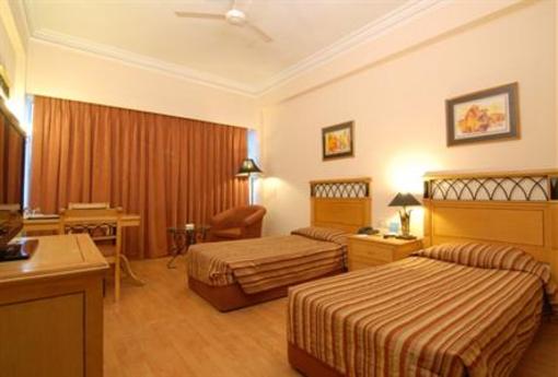 фото отеля Hotel Chanakya Patna