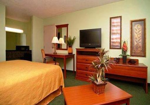 фото отеля Quality Inn & Suites Hilton Head