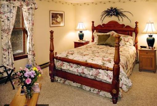 фото отеля Lovill House Inn - Bed and Breakfast