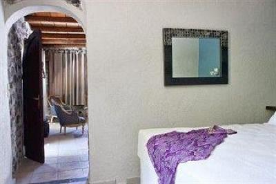 фото отеля Lava Suites & Lounge Fira