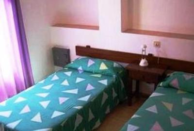 фото отеля Hostal Amistad Calvia