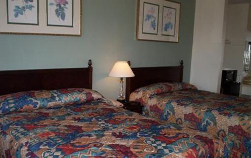 фото отеля Somerville Inn & Suites (Texas)