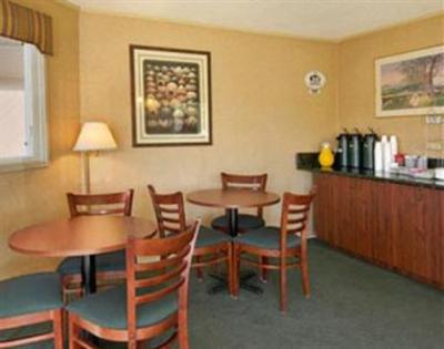 фото отеля Americas Best Value Inn Kettleman City