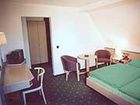 фото отеля Hotel Zum Kranichsee