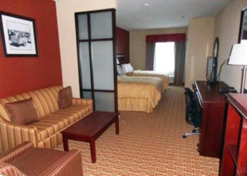 фото отеля Comfort Suites at Lake Worth