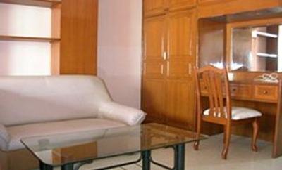 фото отеля Sathorn Saint View Serviced Apartment Bangkok