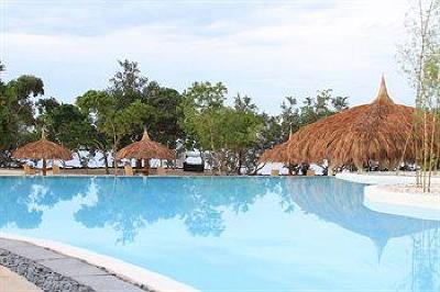 фото отеля Panglao Bluewater Beach Resort