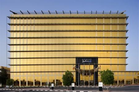фото отеля Ramada Plaza Doha Hotel
