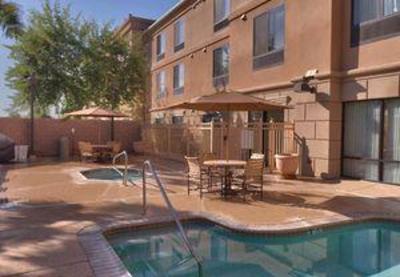 фото отеля SpringHill Suites Yuma