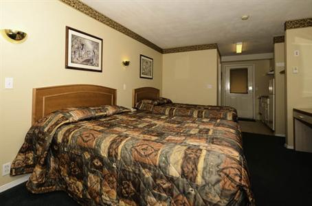 фото отеля Canadas Best Value Inn Kamloops