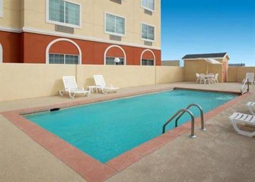 фото отеля Comfort Suites Odessa (Texas)