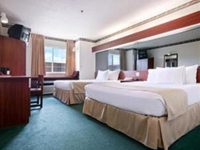 Microtel Inn & Suites Green Bay