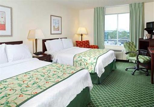 фото отеля Fairfield Inn & Suites Mt. Laurel