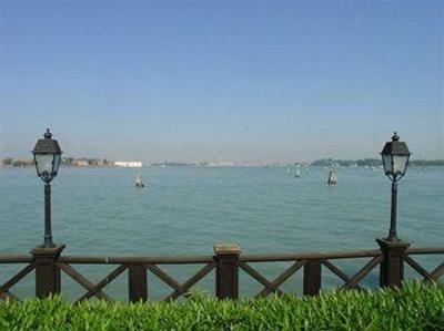 фото отеля Hotel Villa Laguna Venice