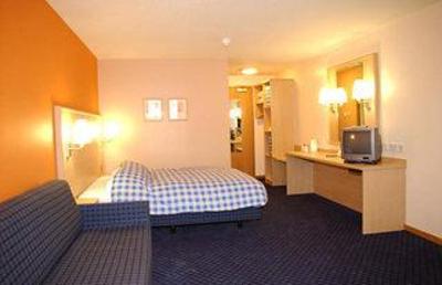 фото отеля Travelodge Rathmines