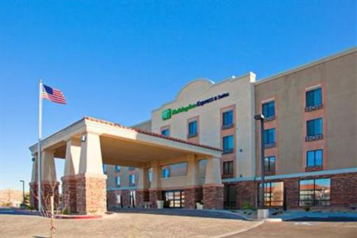 фото отеля Holiday Inn Express Hotel & Suites Twentynine Palms