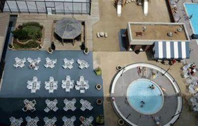 фото отеля Cavalier Hotel on the Oceanfront