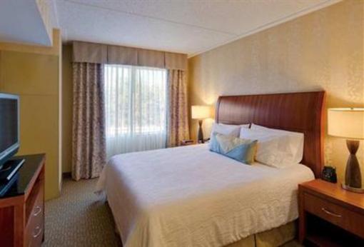 фото отеля Hilton Garden Inn Lakewood