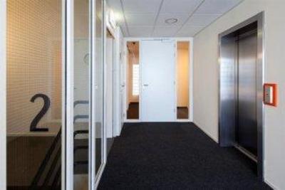 фото отеля easyHotel Den Haag